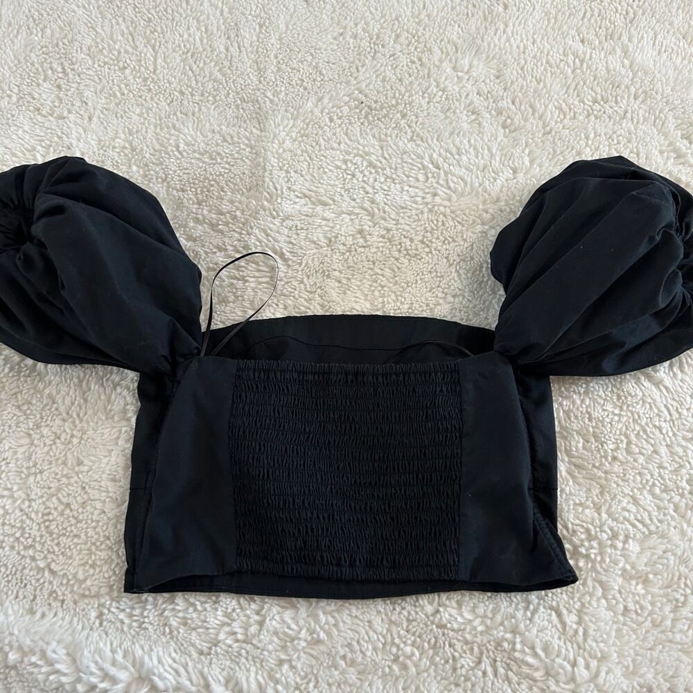 Abercrombie & Fitch Top Womens Black Puff Sleeve Smocked Crop Size XS - Picture 4 of 6